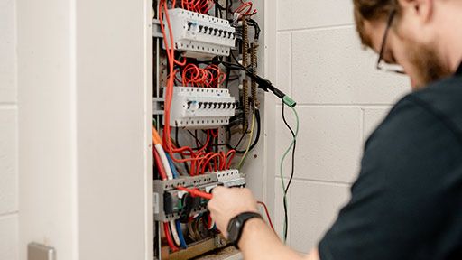 Expert Electricians Murphys Heights